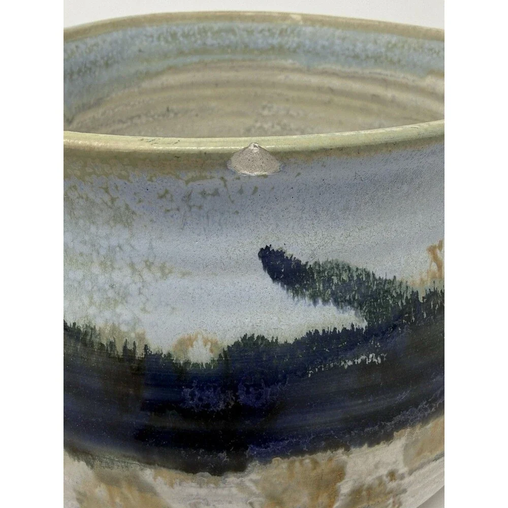 WISNEWSKI pour spout serving bowl Glaze Pottery